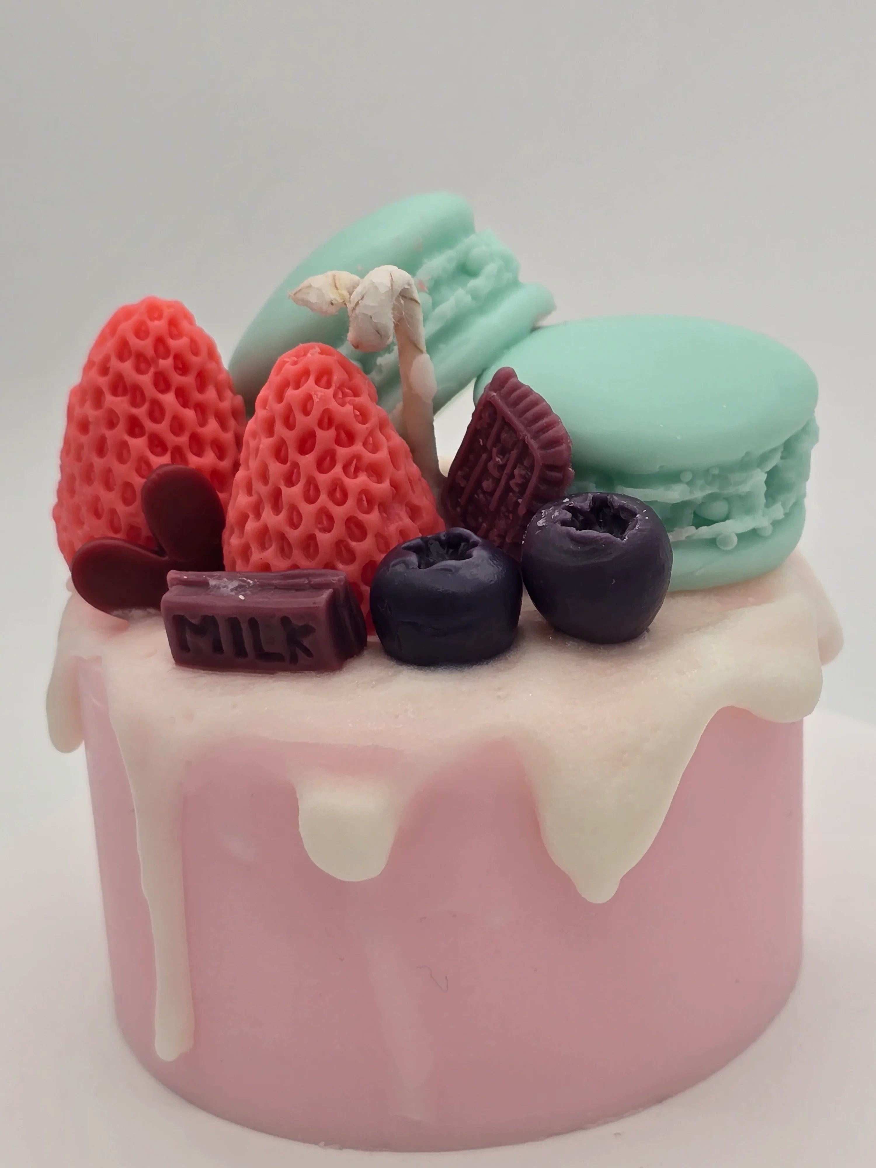 Macaron_Fruit_Dessert_Candle_Home_Decor